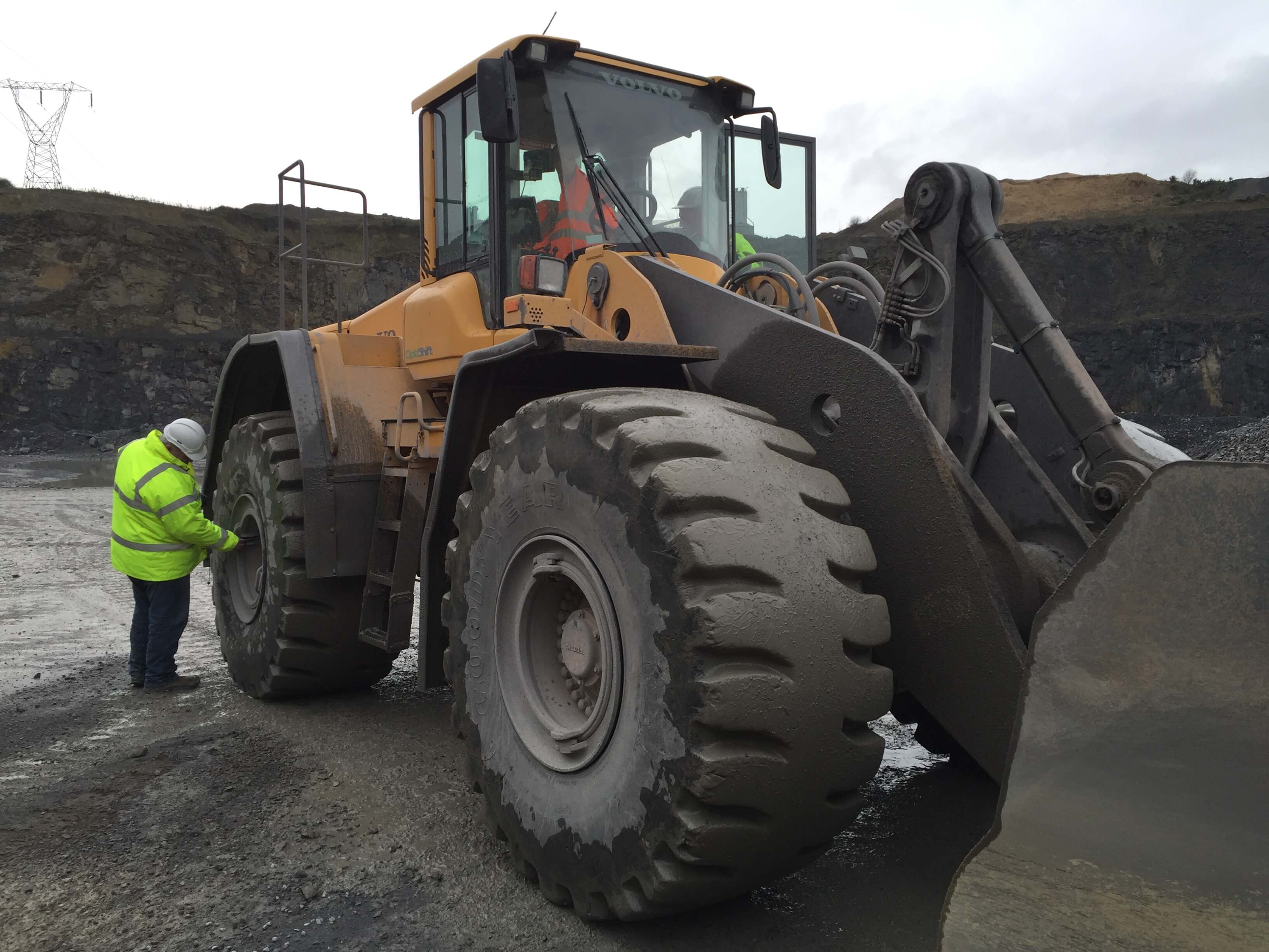 Working on vehicle with OTR Tyres